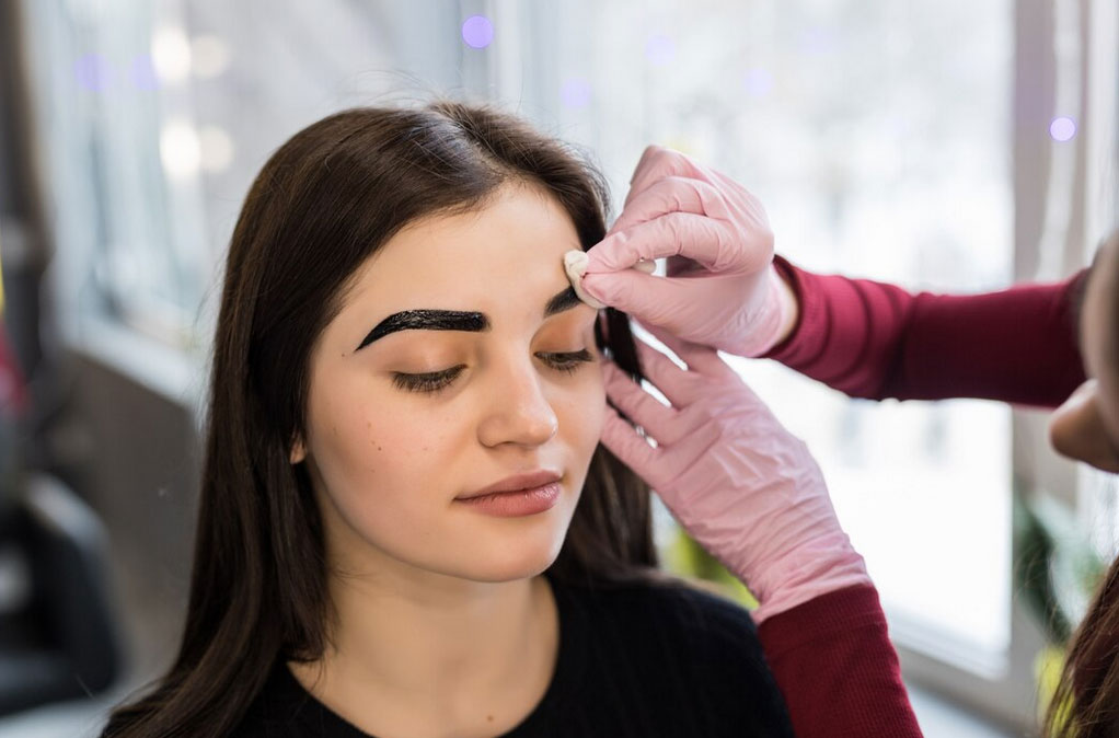 Eyelashes Extension